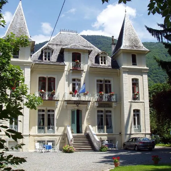 Castel de la Pique, hotel i Bagnères-de-Luchon