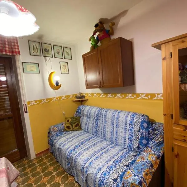 Bilocale condominio del sole, hotel in San Giacomo