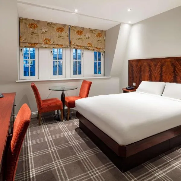 Radisson Blu Edwardian Grafton Hotel, London、ロンドンのホテル