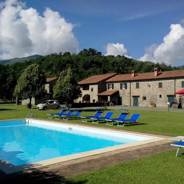 Coriana Apartments & Villas, hotell i Mochignano