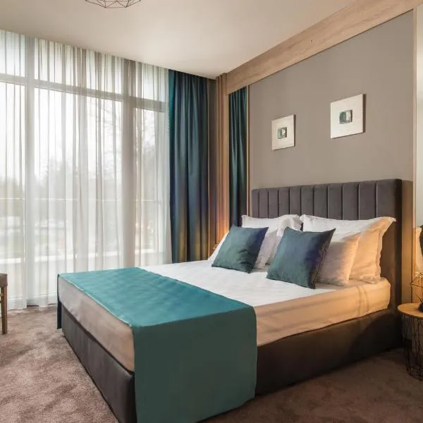 Green Luxury Apartments, hotel in Burgas City