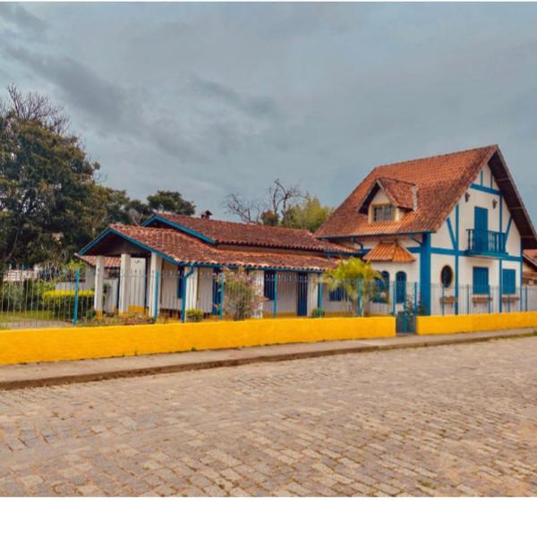 Passa Quatro- CASA INTEIRA RUSTICA para até 9 pessoas