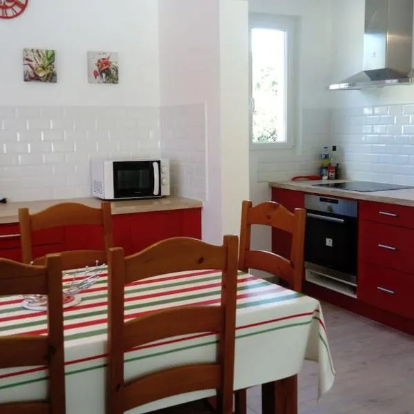 baratzean, hotel v destinaci Uhart-Cize