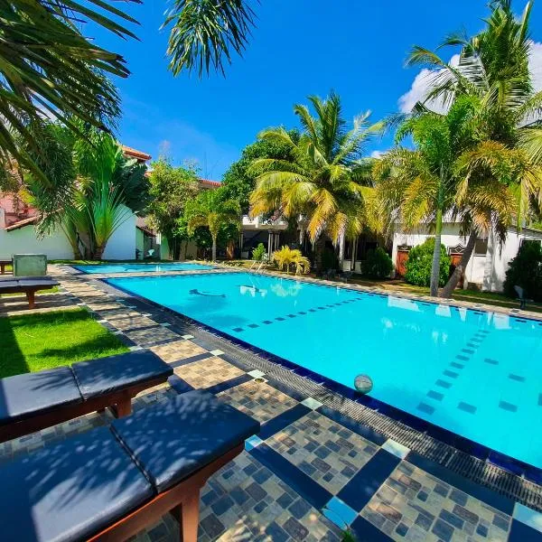 Peacock Reach Hotel, hotell sihtkohas Tissamaharama
