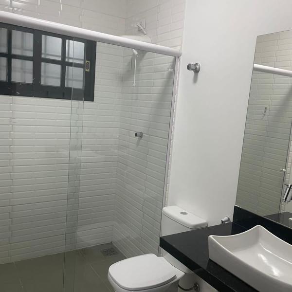 Linda casa com jacuzzi no coração de ponta negra - Foto 3