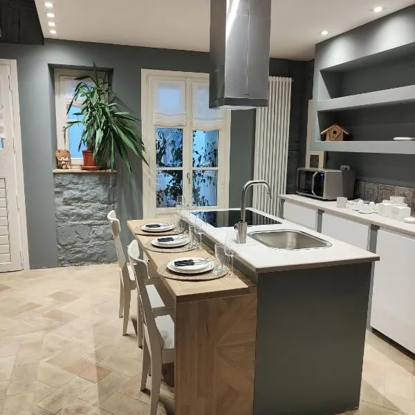 medium miramare appartamento sogno sul mare, hotel a Trieste