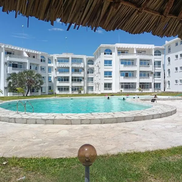 HavenHouse Kijani - 1 Bedroom Beach Apartment with Swimming Pool, hotel in Mambrui