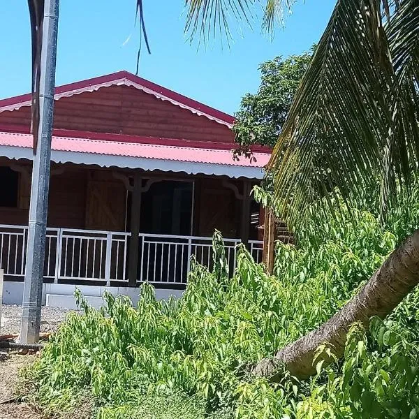 LABéKAZ’KRéYòL, hotel in Le Moule