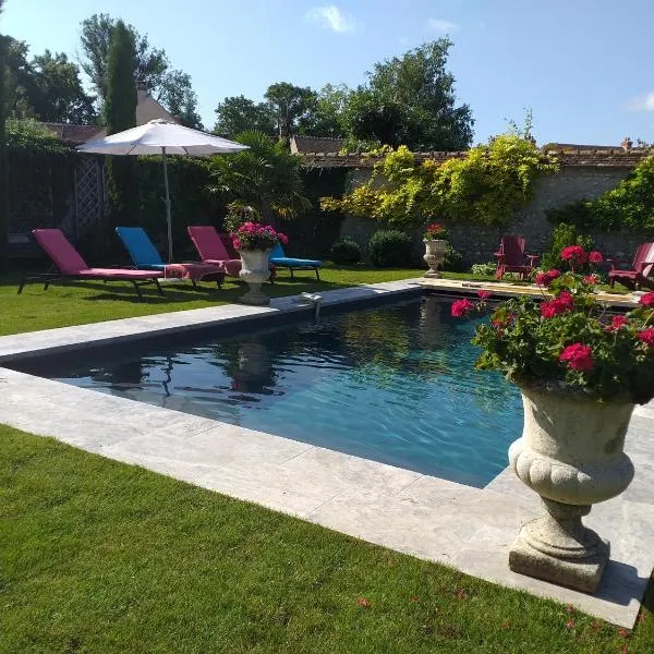 Les Glycines, hotel in Le Vaudoué