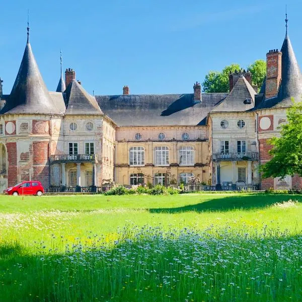 Guest-House Château de Longecourt en Plaine, hôtel à Longeault