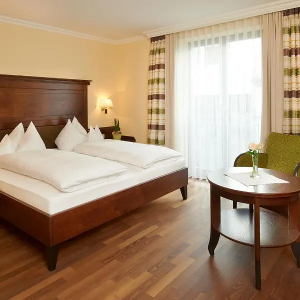 Hotel zur Post, hotel v destinaci Bad Koetzting
