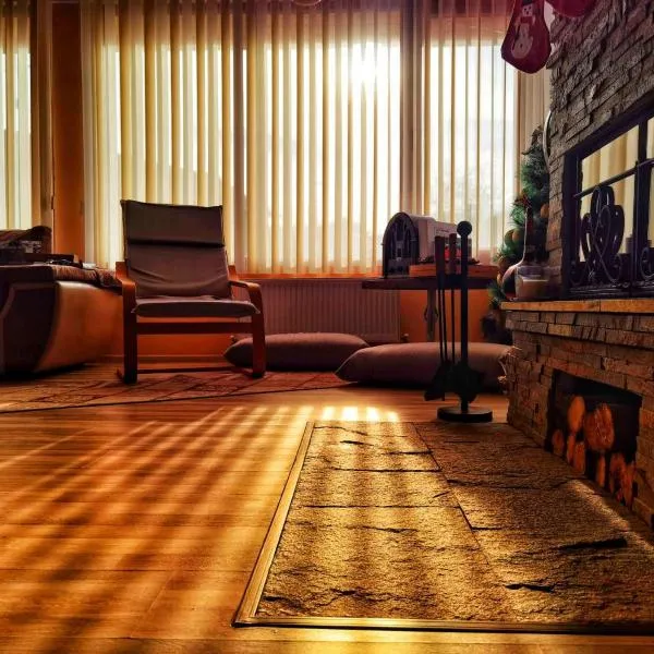 Къща За Гости Уют Guest House Cozy、スタロセルのホテル