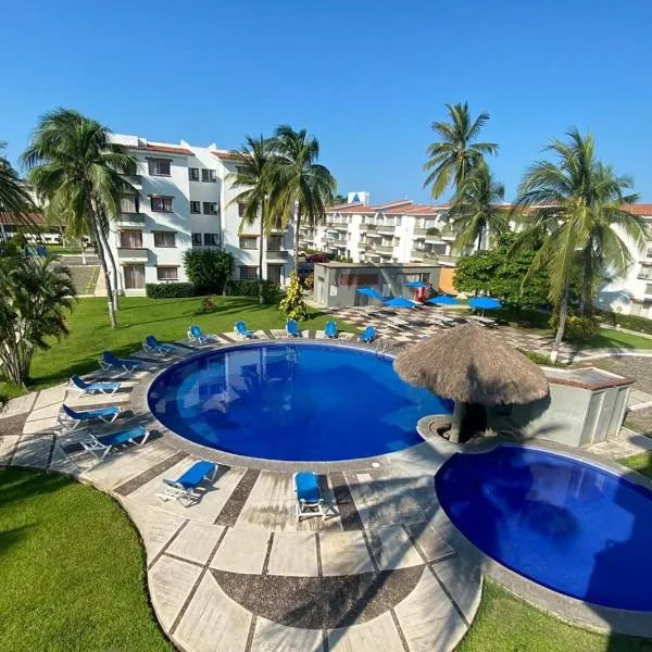 hermoso condominio suites las palmas con alberca, hotel in Manzanillo