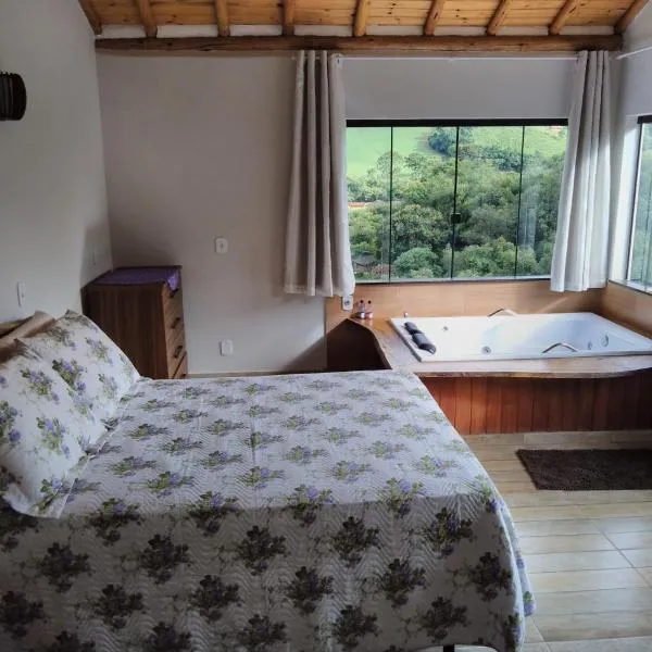 Hospedagem Colinas Chalé 2, hotel in Aiuruoca