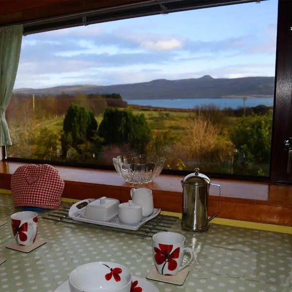 Bramble Cottage, hotel in Ollach