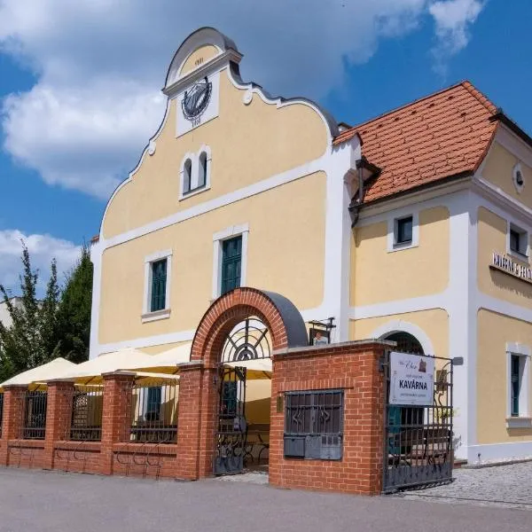 Penzion ELUX, hotel v destinaci Břeclav