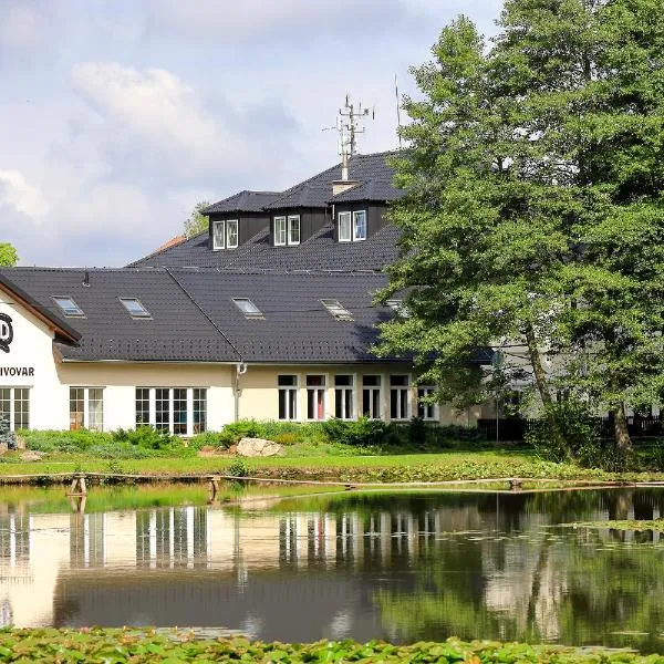 Hotel Leopold Račín, hotel en Ždírec nad Doubravkou