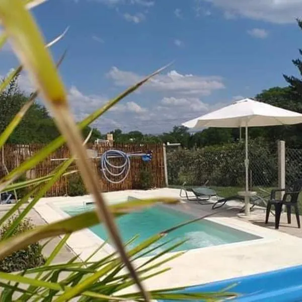 Cabanas Valle Azul, hotel v destinaci Villa Rumipal