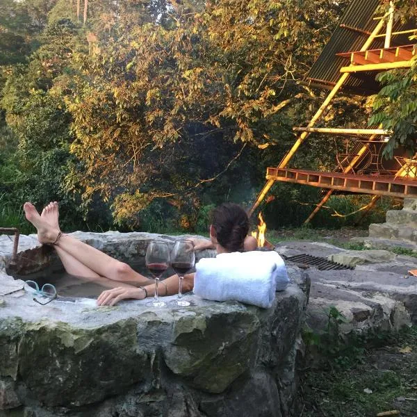 Glamping El Árbol en la Casa, ξενοδοχείο σε San Antonio del Tequendama