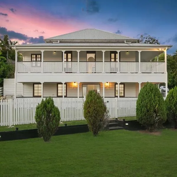 Homestead on the Range - Sleeps 12, hotel v destinaci The Range