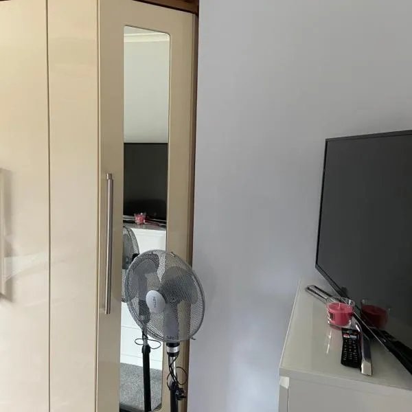 Aylesbury Manor, khách sạn ở Birmingham