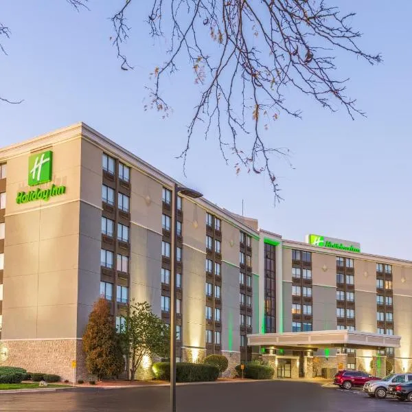 Holiday Inn Rockford, an IHG Hotel, hotel en Roscoe