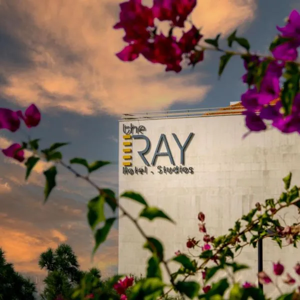 The Ray Hotel and Studios، فندق في بيروت
