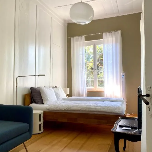 Lovely studio in a villa from 18th century, hotel di Thun