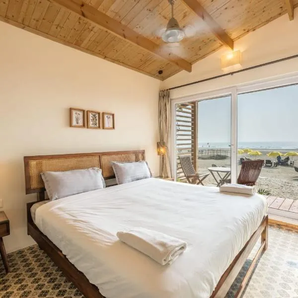 Morii by the sea - Morjim Beach, hotel i Morjim