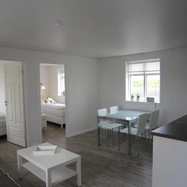 Apartment by the Sea, hotel v destinaci Höfn
