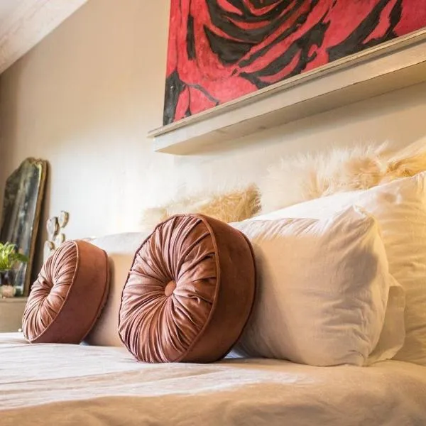 La Casa Nostra Villa Rose Garden Bella, hotel in Hillcrest