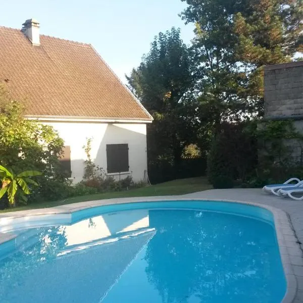 la Maison d'Arbouet, hotel v destinaci Nanteuil-la-Fosse