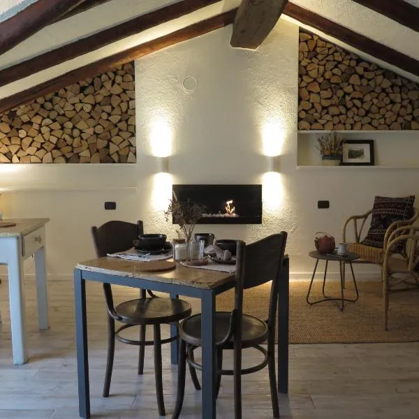 Maison de la montagne - Chambres & Relax, מלון בRovenaud