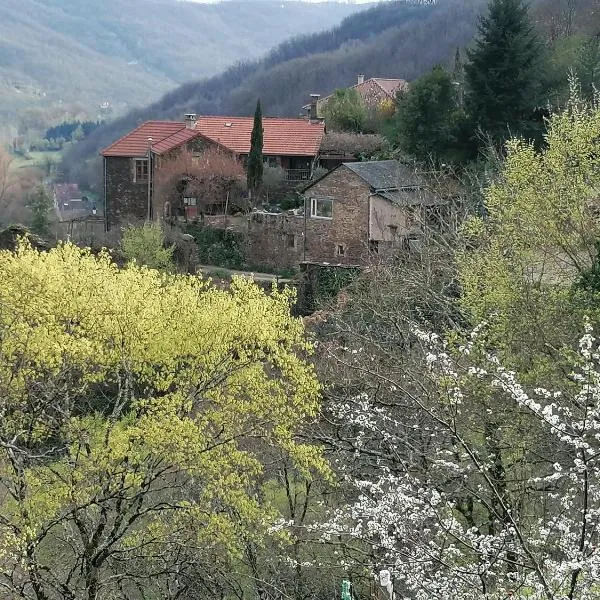 François Bevort ITIVAL, hotel in Lestrade-et-Thouels