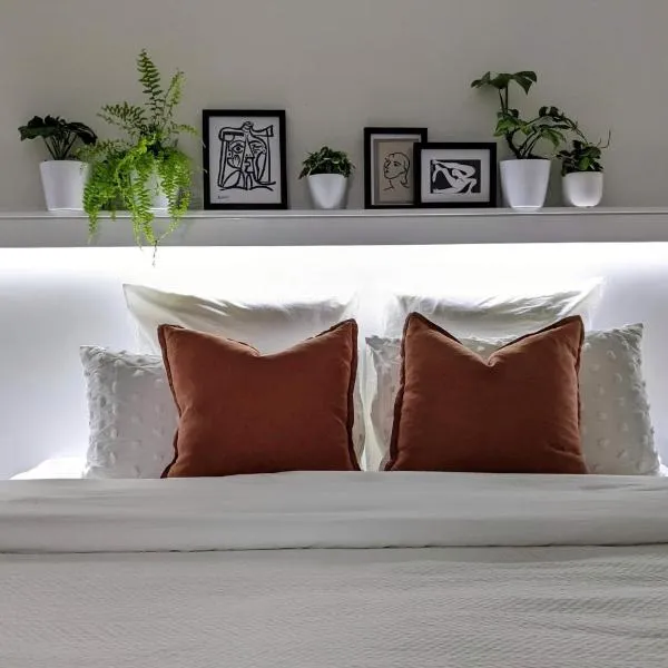 The Botanical 304, hotel in Albury