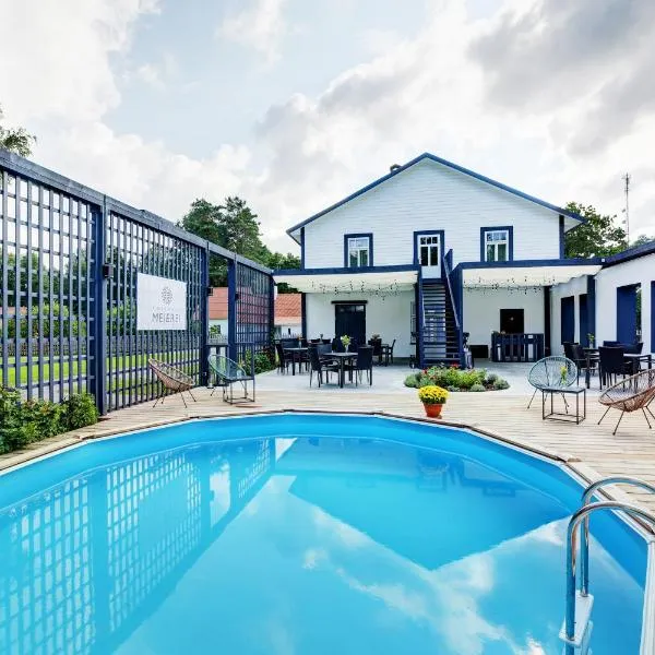Tõstamaa Meierei Hotel, hotel v destinaci Tõstamaa