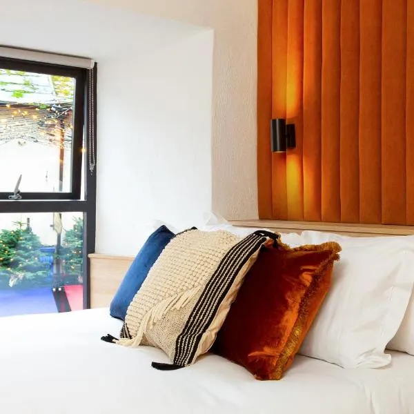 The Snug Townhouse, hótel í Galway
