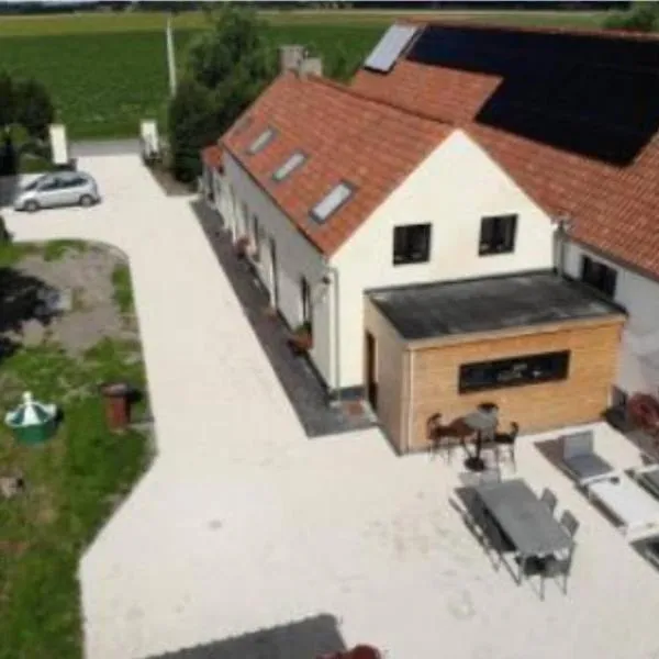 Hoeve Korenzegen. Oase van rust dichtbij strand, khách sạn ở De Haan