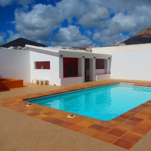 Casa Sol y Mar Tias, Hotel in Tías