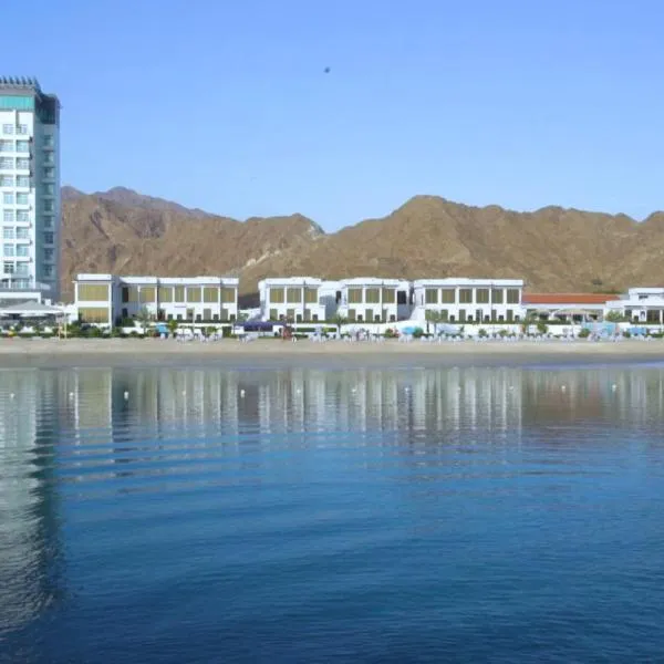 Mirage Bab Al Bahr Beach Resort, hotel sa Dibba