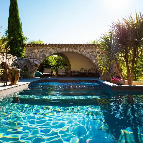 Le Jardin aux Sources, hotel i Brissac