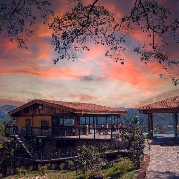 Hotel Pico Colorado, hotel v destinaci Aserrí