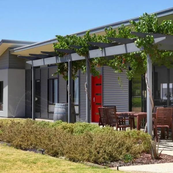 The Red Door @ Barossa Valley Vineyard View, hotel en Nuriootpa