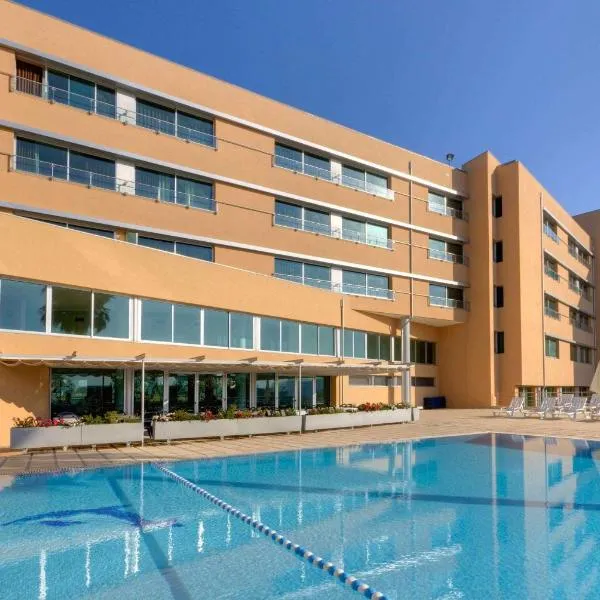 Viesnīca TRYP by Wyndham Porto Expo Hotel pilsētā Lesa da Palmeira