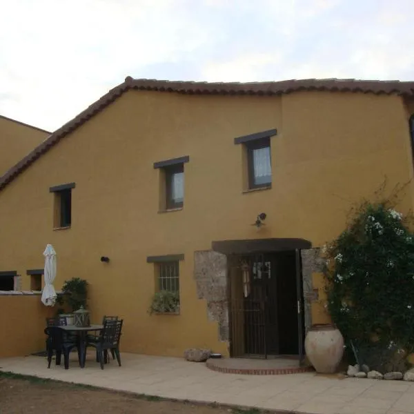 Masia en plena naturaleza y tranquilidad, hotel in San Quintín de Mediona