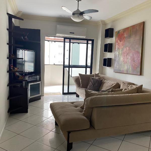 LINDO APARTAMENTO EM MEIA PRAIA-1 quadra do mar! Melhor localização! - Foto 5