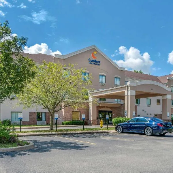 Comfort Inn & Suites St Louis-O'Fallon, hotel in Lake Saint Louis