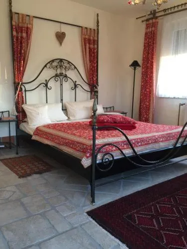 Domizil Hotel Düren "Kastanienhof", hotel v destinaci Düren - Eifel