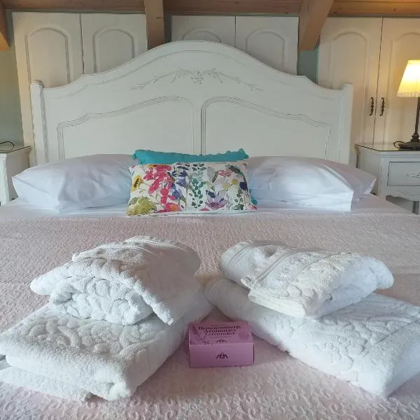 Margarita's Attic-The Suite Loft, hotel v destinaci Spartia