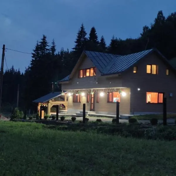 Cabana Kodru, hotel in Vatra Dornei